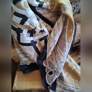 Elegant Geometric Silk Scarf